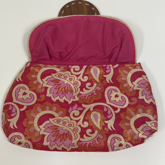 Hot Pink and Gold clutch - Picture 2 of 3